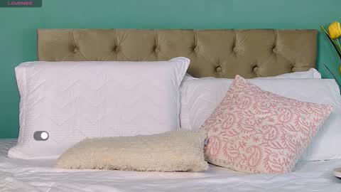 Yanella online show from February 2026 08:31:02 PM