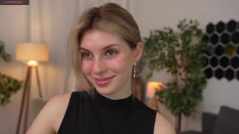 JessyinCherri yang online show from December 2024 07:25:02 AM