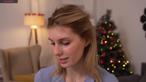 JessyinCherri yang online show from December 2024 07:22:02 AM