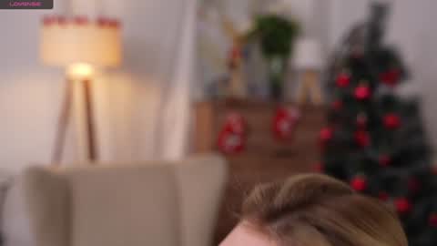 JessyinCherri yang online show from December 2024 01:33:02 PM