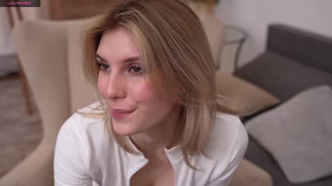 JessyinCherri yang online show from January 2025 10:28:02 AM