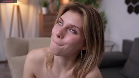 JessyinCherri yang online show from February 2025 04:24:02 PM