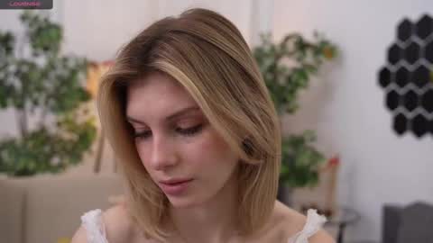 JessyinCherri yang online show from February 2025 07:13:02 AM