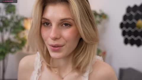 JessyinCherri yang online show from February 2025 01:26:02 PM