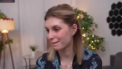 JessyinCherri yang online show from February 2025 01:27:01 PM