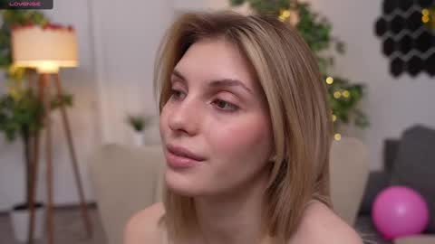 JessyinCherri yang online show from February 2025 07:26:02 AM