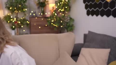 JessyinCherri yang online show from February 2025 07:11:02 AM