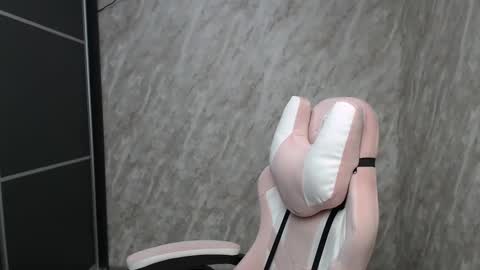 Regina online show from February 2025 06:03:01 AM