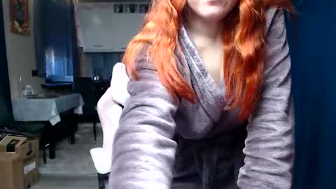 Snapshot of reginasmilee chatting on May 2026 03:24:02 AM Regina online show from May 2026 03:24:02 AM