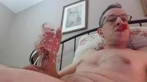 regularguy20 online show from April 2026 02:32:01 AM