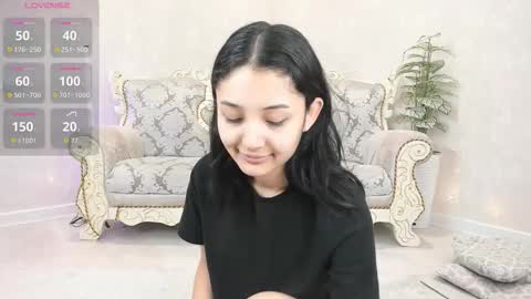 Rei online show from October 2025 09:19:02 AM