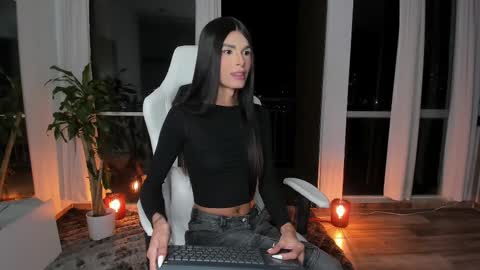  REICHEL  online show from March 2025 02:23:02 AM