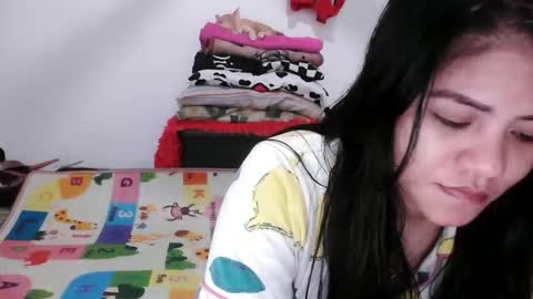 reign2525 online show from January 2026 01:26:01 PM