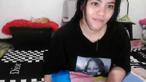 reign2525 online show from February 2026 07:56:01 AM