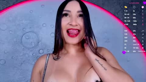 Snapshot of reiinachloe chatting on April 2026 04:57:02 PM reiinachloe online show from April 2026 04:57:02 PM