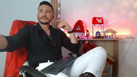   REIKO  online show from December 2025 03:20:01 PM