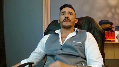   REIKO  online show from March 2026 02:04:02 AM