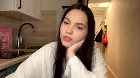 Snapshot of reilbelll chatting on February 2026 08:36:01 PM Bell online show from February 2026 08:36:01 PM