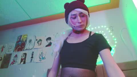 reiv_femboy online show from March 2026 06:07:01 AM