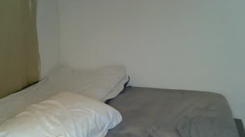 rem010a online show from October 2025 05:08:02 AM