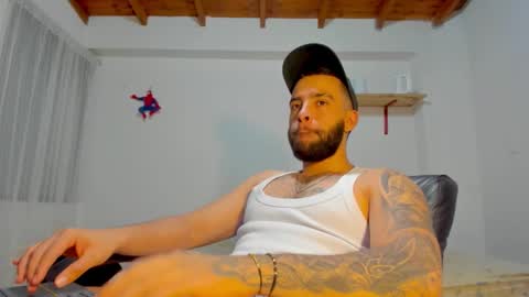 Rmy Steen online show from November 2025 12:22:01 AM