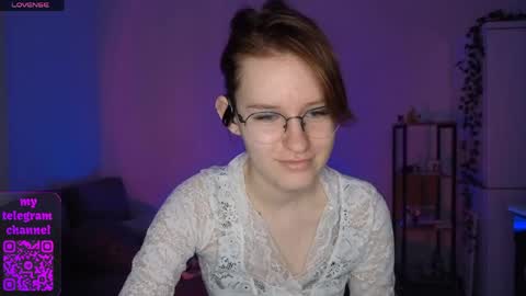 Snapshot of renaeblaski chatting on April 2026 09:34:01 PM Claire online show from April 2026 09:34:01 PM