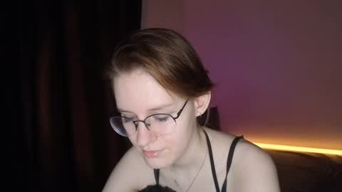 Snapshot of renaeblaski chatting on May 2026 07:09:01 PM Claire online show from May 2026 07:09:01 PM