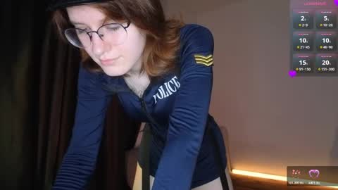 Snapshot of renaeblaski chatting on May 2026 05:10:01 PM Claire online show from May 2026 05:10:01 PM