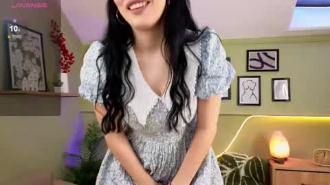 Renae online show from March 2025 08:11:01 AM
