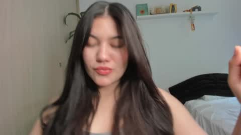 Snapshot of renata__20 chatting on May 2026 04:01:02 PM renata__20 online show from May 2026 04:01:02 PM