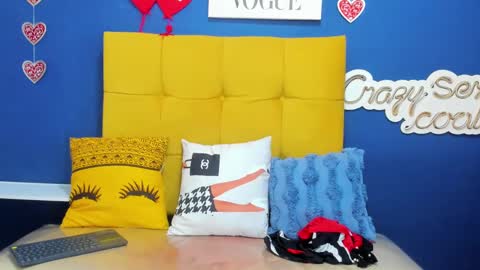 Snapshot of renata_milf_ chatting on February 2025 06:04:02 PM renata_milf_ online show from February 2025 06:04:02 PM