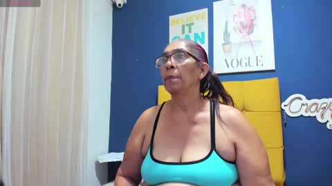 Snapshot of renata_milf_ chatting on March 2025 11:44:02 AM renata_milf_ online show from March 2025 11:44:02 AM