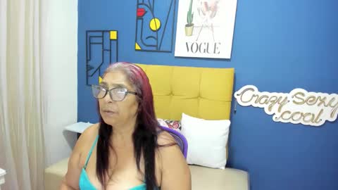Snapshot of renata_milf_ chatting on September 2025 11:56:01 AM renata_milf_ online show from September 2025 11:56:01 AM
