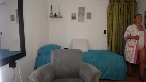 Snapshot of renata_salinas_1 chatting on June 2026 11:25:01 PM Renata Salinas online show from June 2026 11:25:01 PM