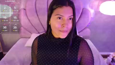 RenataPeach online show from August 2026 03:44:02 AM