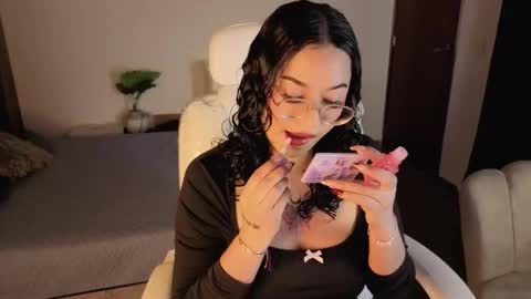 renaxi_smith online show from January 2026 07:50:02 PM