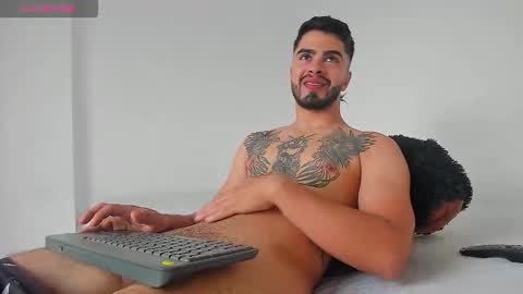 rendonass online show from October 2025 03:52:01 PM