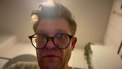 reneeeee3 online show from July 2026 07:17:01 PM