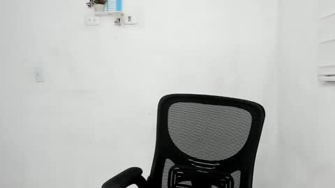 RENELL online show from January 2025 06:09:02 AM