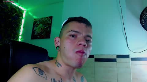 R E N E  online show from January 2025 12:33:02 PM