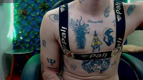 R E N E  online show from January 2025 06:54:01 AM