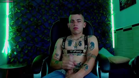 R E N E  online show from January 2025 05:35:01 AM