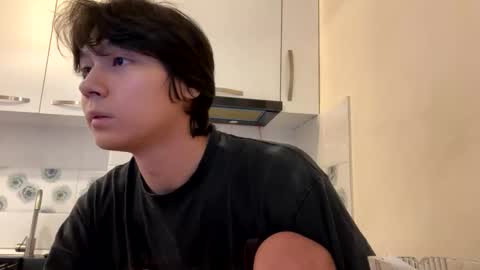 Snapshot of respirra chatting on October 2025 08:40:01 AM Aiqo online show from October 2025 08:40:01 AM