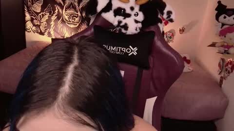 Reven  online show from October 2025 01:31:02 PM