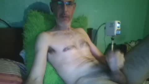 Snapshot of reyes_albert2006 chatting on May 2026 02:11:01 PM reyes_albert2006 online show from May 2026 02:11:01 PM