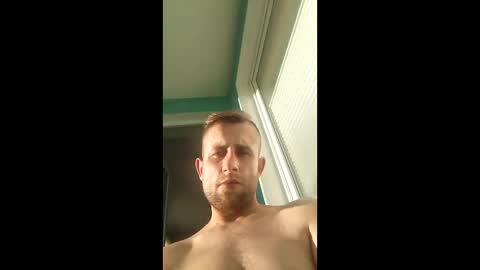 Snapshot of reyver94 chatting on May 2026 05:17:02 PM reyver94 online show from May 2026 05:17:02 PM