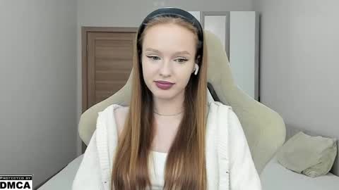 nice to meet you  3  I am Milena online show from April 2026 06:54:02 PM