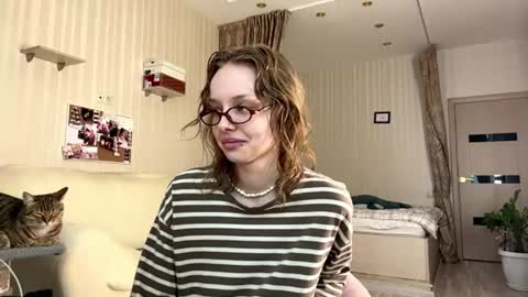 rhiannonmayberry online show from July 2026 09:16:02 AM