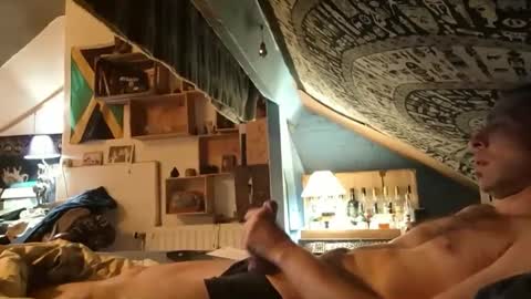 rhumgom40 online show from April 2026 03:05:01 AM