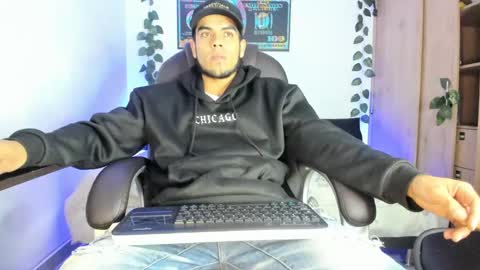 Snapshot of riancum chatting on February 2025 02:09:02 AM juan online show from February 2025 02:09:02 AM